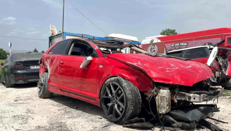 Eskişehir’de Kontrolden Çıkan Araç Takla Attı